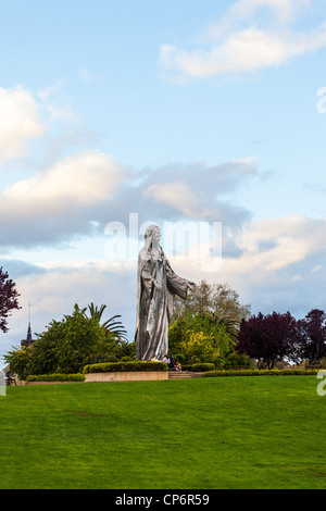 La gigantesque statue de Madonna à Santa Clara, Californie, Notre Dame de la paix Banque D'Images