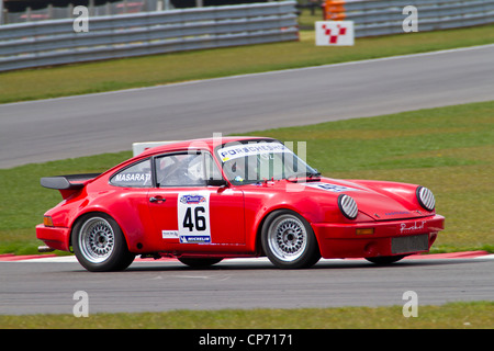 1979 Porsche 911 Turbo avec chauffeur Miles au cours de la Future Maserati SCLC Classiques Course à Snetterton, Norfolk, Royaume-Uni. Banque D'Images