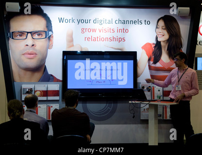 Présentation sur le e-commerce à Internet World Show à Londres Banque D'Images