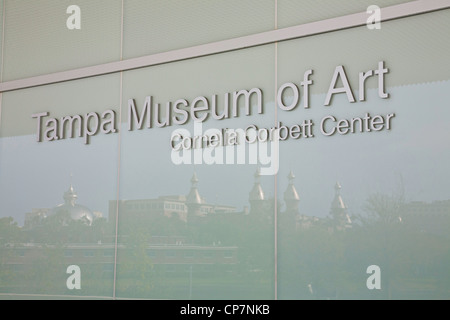 Tampa Museum of Art Signe, FL Banque D'Images