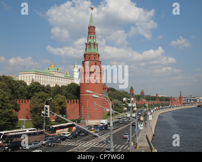 Le Kremlin de Moscou, l'approvisionnement en eau (Vodovzvodnaya) tour à la Moskva Banque D'Images