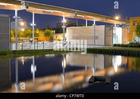 Pavillon à Railroad Park à Birmingham, Alabama, USA Banque D'Images