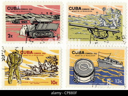 Timbres-poste historique de Cuba, Musée de la révolution avec le motor-yacht Granma, 26 juillet, le mouvement, le débarquement de Fidel Banque D'Images