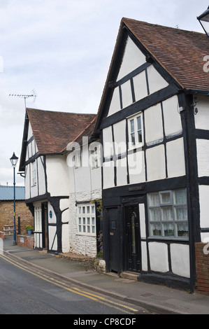 Cadre en bois noir et blanc maison à Bromyard Herefordshire Angleterre UK Banque D'Images