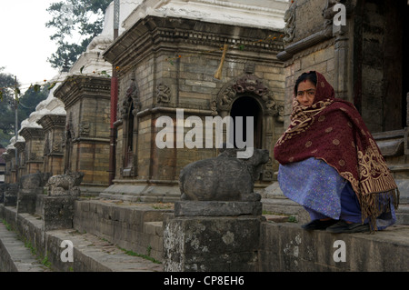 Temple de Pashupatinath complexe sur la rivière Bagmati sacrée, Katmandou, Népal Banque D'Images