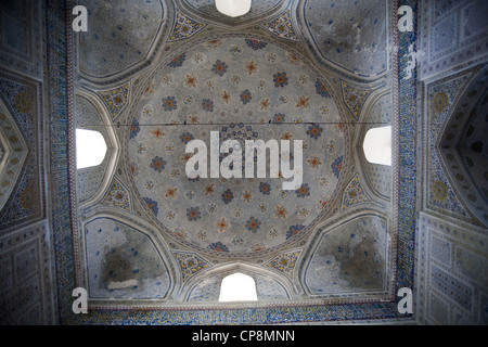 Vue de l'intérieur de la mosquée Kok Gumbaz dome Banque D'Images