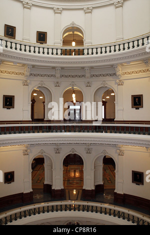 L'intérieur de la rotonde du Capitole de l'État du Texas, Austin, Texas Banque D'Images