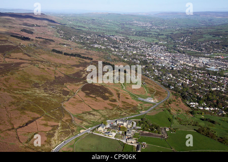 Vue aérienne Des rochers Cow et Calf, Ilkley Moor dans le Yorkshire Banque D'Images