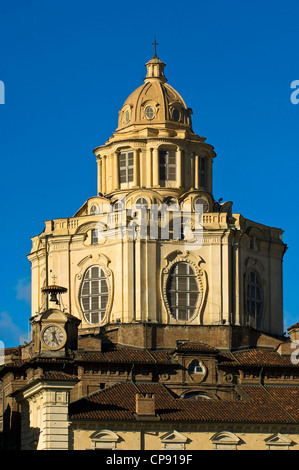 Europe Italie Piémont Turin Piazza Castello l'église Saint Lorenzo Banque D'Images