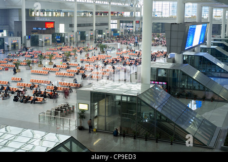 'Intérieur de la nouvelle gare d'Hongqiao de Shanghai Chine Banque D'Images