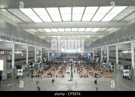 'Intérieur de la nouvelle gare d'Hongqiao de Shanghai Chine Banque D'Images