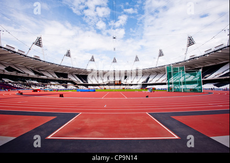 Le stade olympique au cours de l'invalidité Londres Visa Défi d'athlétisme au Stade olympique à Londres le 8 mai 2012. Banque D'Images