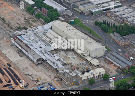 Image aérienne de la démolition de l'usine de montage de voitures de Longbridge. Banque D'Images