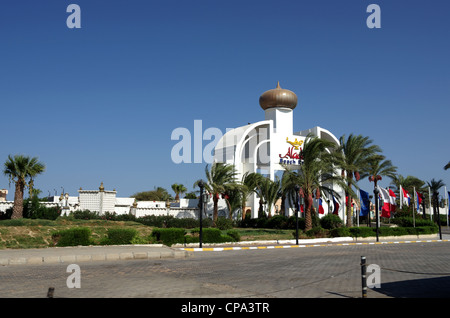 Aladdin beach resort hotel de tourisme à Hurghada, Egypte, Mer Rouge, Afrique Banque D'Images