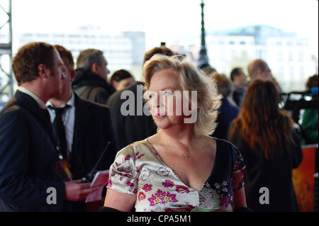 Deborah Meaden assiste à la première UK de African Cats at the BFI Southbank, Londres UK Banque D'Images