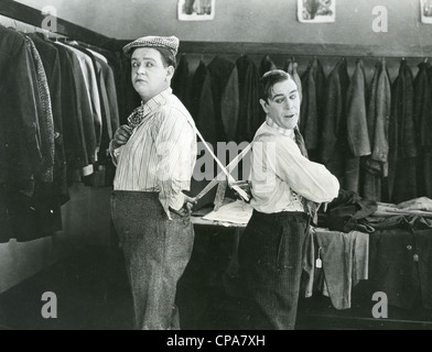 ROSCOE 'FATTY' ARBUCKLE (1887-1933) acteur de cinéma muet américain/producteur à gauche Banque D'Images