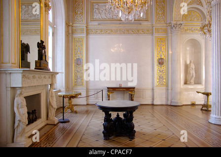 La Russie. Saint-pétersbourg. Une des salles de l'Ermitage. Banque D'Images