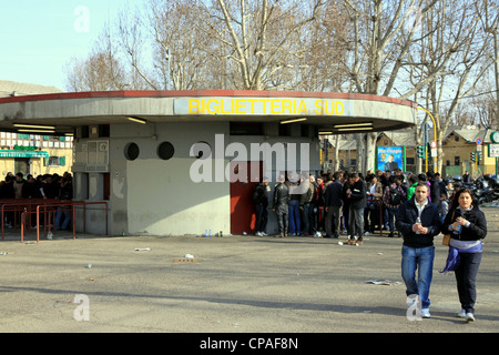 L'extérieur de la boîte de billets au stade San Siro à Milan Banque D'Images