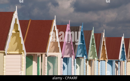 De nouvelles cabines de plage, West Mersea Banque D'Images