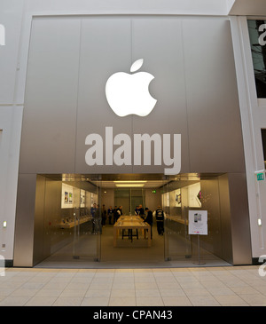 L'Apple store à Milton Keynes, England Banque D'Images