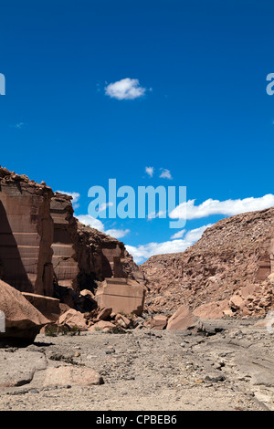 Quezala à distance le ravin, près de Talabra, Désert d'Atacama, Chili Banque D'Images