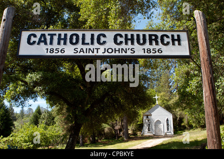 Le panneau à l'entrée de l'église catholique St Johns à la découverte d'or Marshall State Historic Park en Californie Coloma Banque D'Images