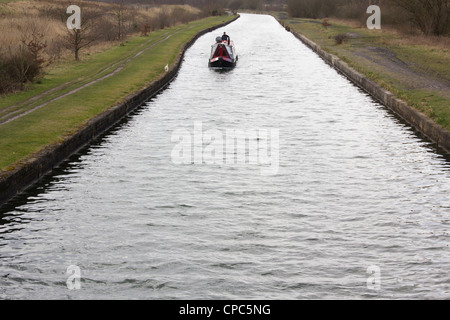 Un grand classique de la voile vers Manchester sur le canal de Bridgewater entre Astley Hall et les Vicaires Vert Boothstown près de pont. Banque D'Images