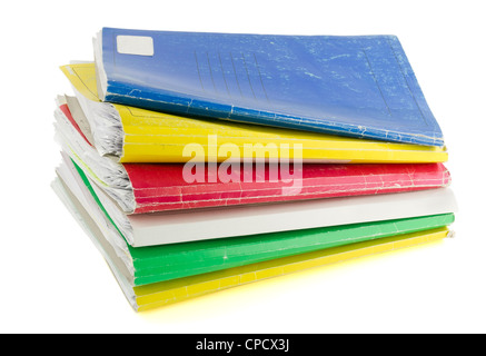 Le vieux papier shabby rétro couleur sale fichiers documents se trouve sur le tableau blanc. Contient des correctifs d'écrêtage Banque D'Images