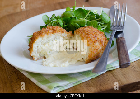 Fishcakes avec le cresson Banque D'Images