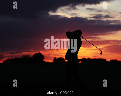 Silhouette golfeur Banque D'Images