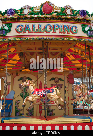 Carousel Ride à la fête foraine Banque D'Images