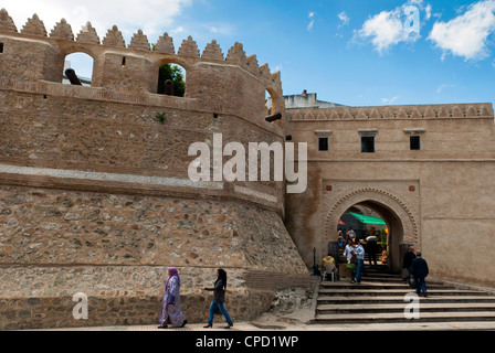 Ville remparts, Médina, Tétouan, UNESCO World Heritage Site, Maroc, Afrique du Nord, Afrique Banque D'Images