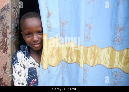 African boy, Lomé, Togo, Afrique de l'Ouest, l'Afrique Banque D'Images