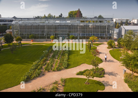 L'immense serre à l'Jardins botanique (jardin botanique), Tours, Indre et Loire, Centre, France, Europe Banque D'Images