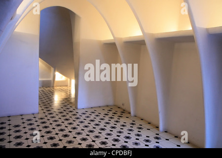 Arcs caténaires, Casa Batllo, Barcelona, Espagne Banque D'Images