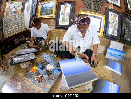 Les artistes balinais, Ubud, Bali, Indonésie. Banque D'Images