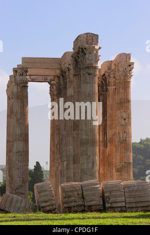 Temple de Zeus Olympien, Athènes, Grèce, Europe Banque D'Images