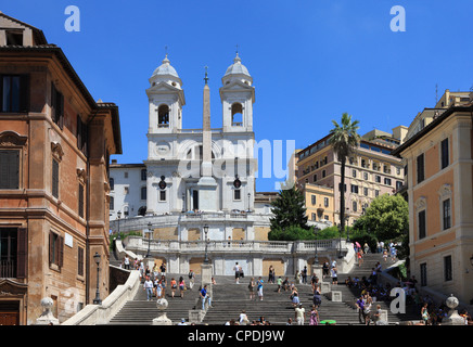 Église de la Trinité-des-Monts, Rome, Latium, Italie, Europe Banque D'Images