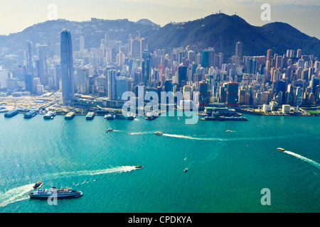 Rues de la région de Central, Hong Kong's quartier principal des finances, l'île de Hong Kong, et le port de Victoria, Hong Kong, Chine, Asie Banque D'Images