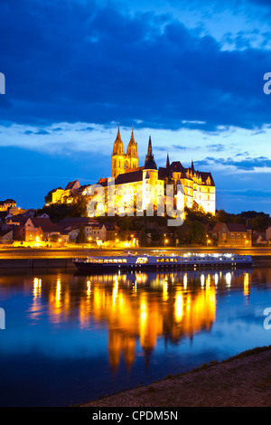 Château de Meissen de nuit au-dessus de l'Elbe, Saxe, Allemagne, Europe Banque D'Images