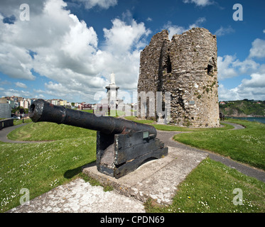 Château de Tenby, Tenby, Pembrokeshire, Pays de Galles, Royaume-Uni, Europe Banque D'Images