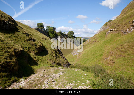 Château de Peveril, Castleton, Derbyshire, Angleterre, Royaume-Uni, Europe Banque D'Images