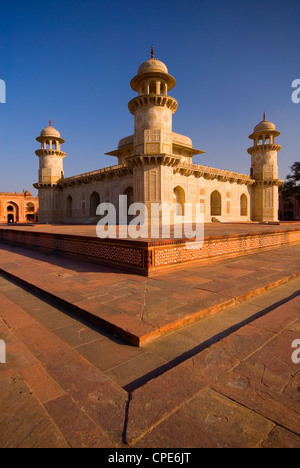 Itimad-Ud-Daulah, Agra, Uttar Pradesh, Inde, Asie Banque D'Images