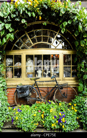 Sarastro Restaurant fenêtre dans Drury Lane - Londres, Angleterre Banque D'Images