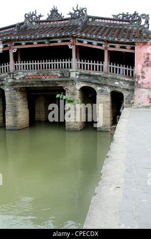 Vietnam, Da nang. village historique de Hoi An, port de commerce à partir de la 15ème-19ème siècle, la rivière thu bon. Pont couvert japonais. Banque D'Images