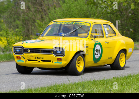 MUTSCHELLEN, SUISSE - 29 Avril : Course Vintage touring car Ford Escort TC de 1968 au Grand Prix de Mutschellen, SUI Banque D'Images