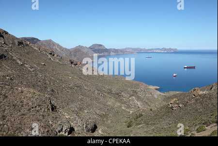 Vue sur la côte près de Cartagena, Région Murcie, Espagne Banque D'Images