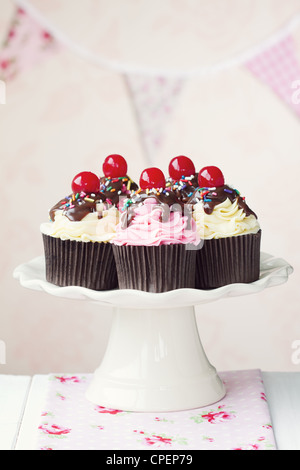 Cupcakes cerises Banque D'Images