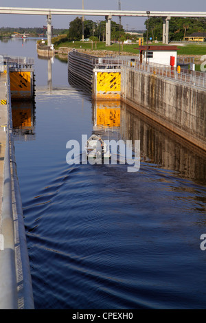 Florida Lake Okeechobee, Port Mayaca écluses, bateau, entrée, les visiteurs Voyage voyage touristique touristique touristique sites culturels culture, vacances gr Banque D'Images