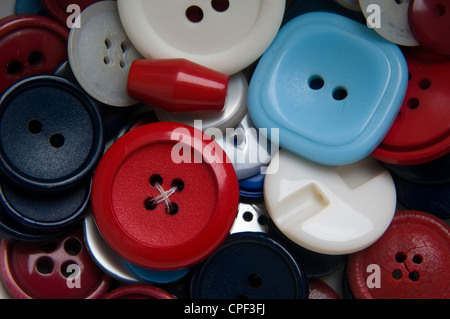 Boutons multicolores. Banque D'Images